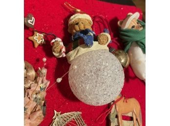 Vintage Lot Of 10 Christmas  Ornaments