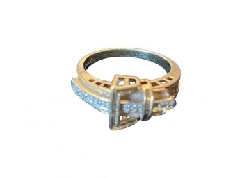 Beautifyl Vintage 14kt Gold Buckle Ring With Diamond Accents