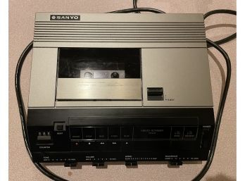 Vintage Sanyo Cassette Recorder, Memo Scriber TRC 9010