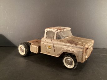 NYLINT Pressedsteel Cab With 6 Wheels And Tires