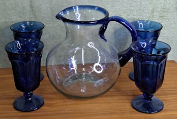 Set Of 4 Vintage Imperial Glass Old Williamsburg Deep Blue Glasses And Handblown Pitcher