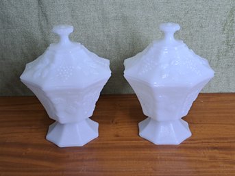 Vintage Pair Of Anchor Hocking Milk Glass Grapes And Leaves Octagon Candy Dishes W/lid