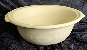 The Pampered Chef Large Family Heritage Baking Bowl