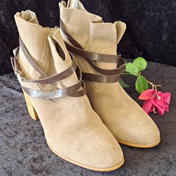 Carlos Santana Suede Ankle Boots