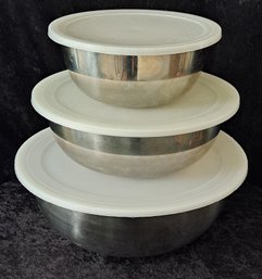 Stainless Steel Nesting Bowls With Plastic Covers