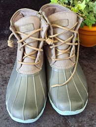 Women's Sperry Boots Size 8