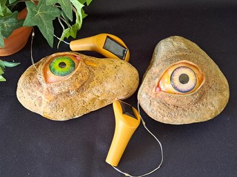 Unique Outdoor Solar 'eyes'