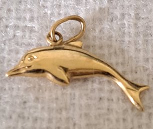 Beautiful Vintage 14k Gold Dolphin Pendant