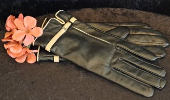 Fabulous Mar Sue Cashmere Lined Leather Gloves, Black With Cream Trim