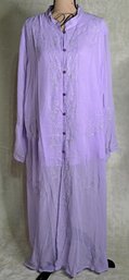 NWT Lovely Caftan Made In India With Silver Metallic Embroidery On Lavender Sheer Chiffon Like Fabric