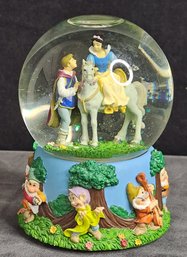 Disney Musical Snow Globe Snow White, Prince Charming And The Seven Dwarves