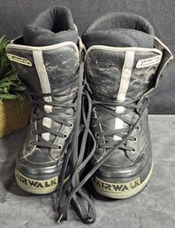 Airwalk Advantage Snowboard Boots Size 6