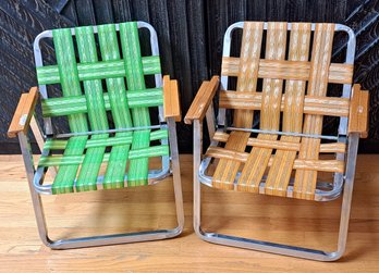 Adorable Pair Of Vintage Children's Folding Lawn Chairs