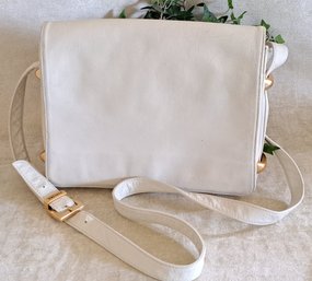 Beautiful Off- White Leather Perlina Bag