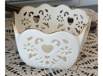 Lenox Vintage Porcelain 5 Sided Eternal Hearts Bowl