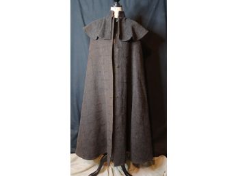 Vintage Handcrafted Wool Cape