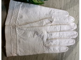 Vintage White Kid Leather Gloves Made In France