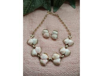 Vintage Sara Coventry Pink Shell Necklace And Earring Set