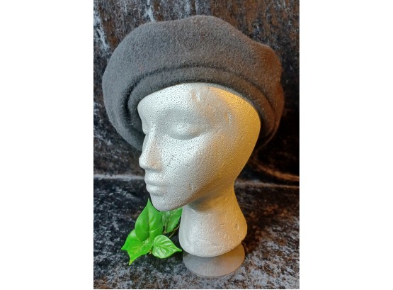 Awesome Reversible Beret