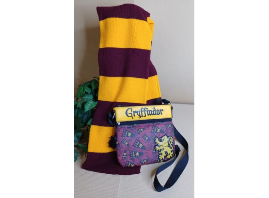 Fabulous Gryffindor Scarf And Bag