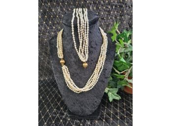 Freshwater Pearls Necklace & Bracelet
