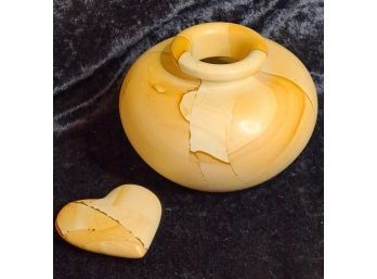 Stone Vase And Heart, Made In Pakistan