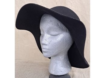 Black Floppy Brim Wool Hat