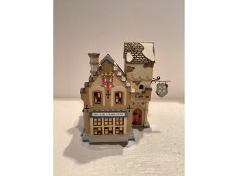 Department 56  The Sword And Shield #4044808