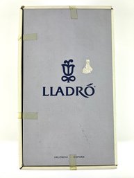 Lladro Figurine In Original Box 'Angel Tree Topper'
