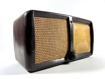 Mid-century Zenith 'consoltone' Radio