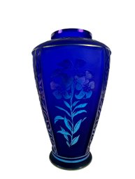 Martha Reynolds Limited Edition Favrene Cut-Back Iridescent Vase For Fenton