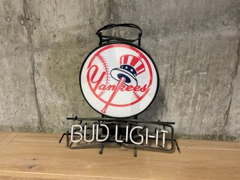 Yankees Bud Light Light Up Sign