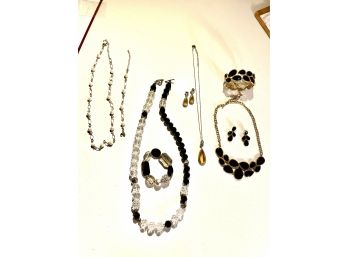 Set Of 4 Necklaces - With Earrings Or Bracelets