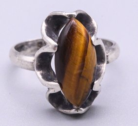 Oval-Cut Cats Eye 925 Sterling Silver Ring