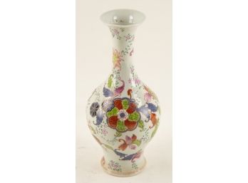 Flower Pattern Porcelain Vase 3