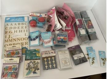 Assorted Wearable Crafts Themed Lot