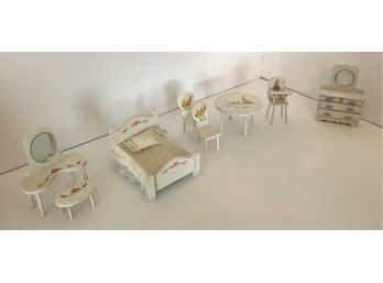 White Bedroom / Nursery Style Dollhouse Furniture