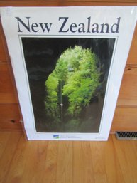 LARGE NEW ZEALND POSTER 23' X 33'