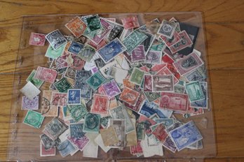LARGE LOT MOSTLY OLDER WORLDWIDE CANCELLED STAMPS