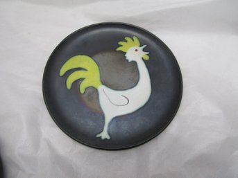 YELLOW MCM VALLAURIS 8' POTTERY PLATES CERENNE ROOSTER COCKERAL SIGNED R. RABOT
