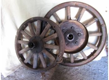 Antique Vintage 19.5' & 23.5'  Wooden Spoke Wheel - Cart Wagon Carriage Buggy