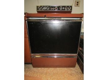 Vintage GE Electric Stove - Model # JBO24G005CF- Working Condition