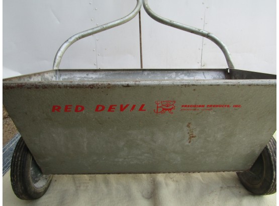 Red Devil Aluminum Lawn Spreader