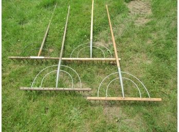 4 Wood Lawn Hay Rakes - Peg Rack