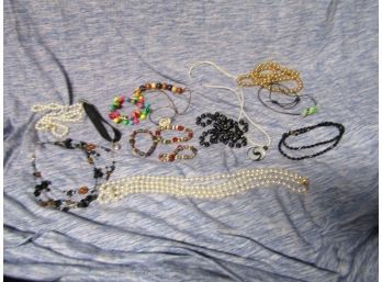 Necklace & Bracelet Lot - Jewelry