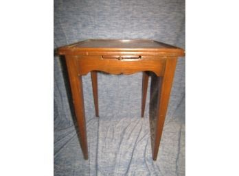 EAGLE SIDE ACCENT TABLE