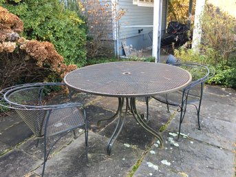 Wrought Iron Vintage Table And 4 Chairs