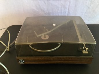 Vintage GE Automatic Record Changer  CA800