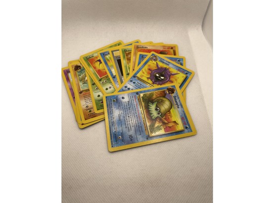 Pokemon 1st Edition Fossil Cards Bundle Of 14