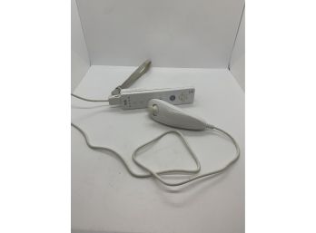 Wii Controller And Nunchuck 2